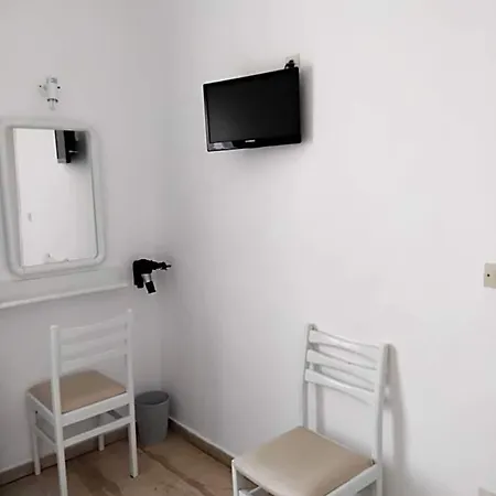 Four Season Hotell Ios