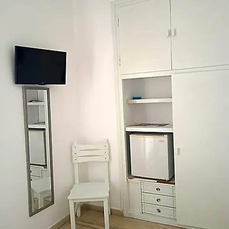 Four Season Hotell Ios